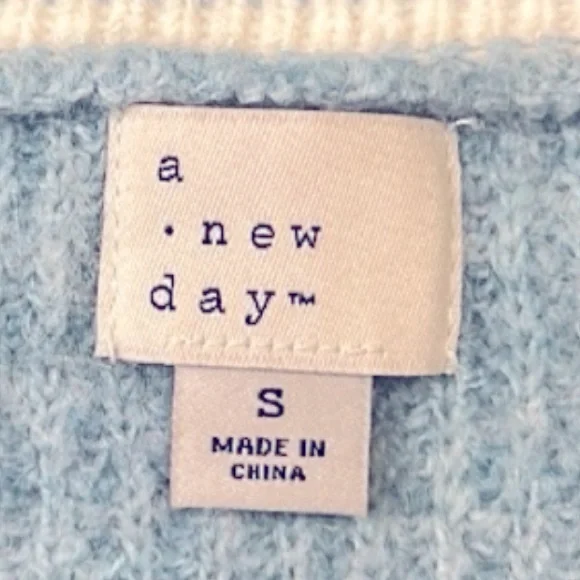 A New Day Light Blue Button-Up V Neck Cardigan Sweater Varsity Oversized Small - Picture 5 of 10